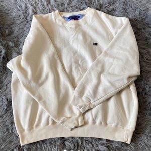 VINTAGE Tommy Hilfiger crewneck